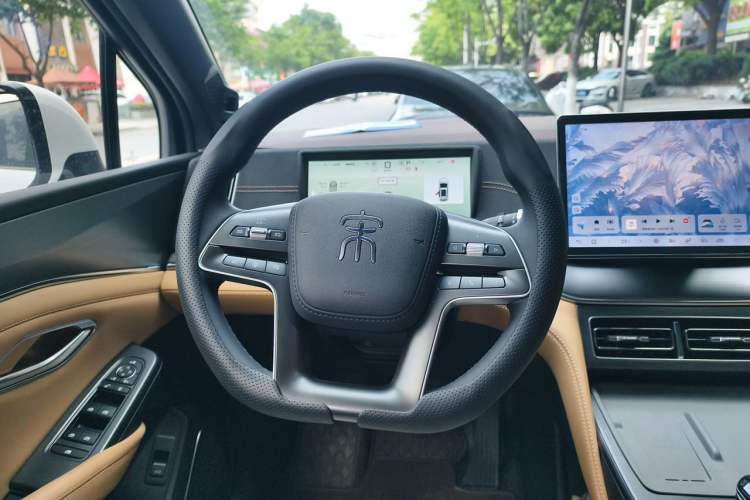 Used BYD Song L DM-i 2024 112 km Beyond Edition Steering Wheel