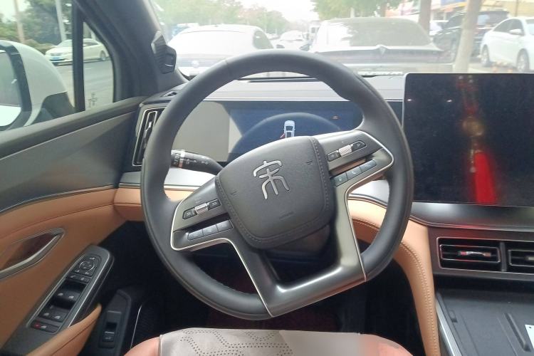 Used BYD Song L DM-i 2024 160 km Excellence Version Steering Wheel