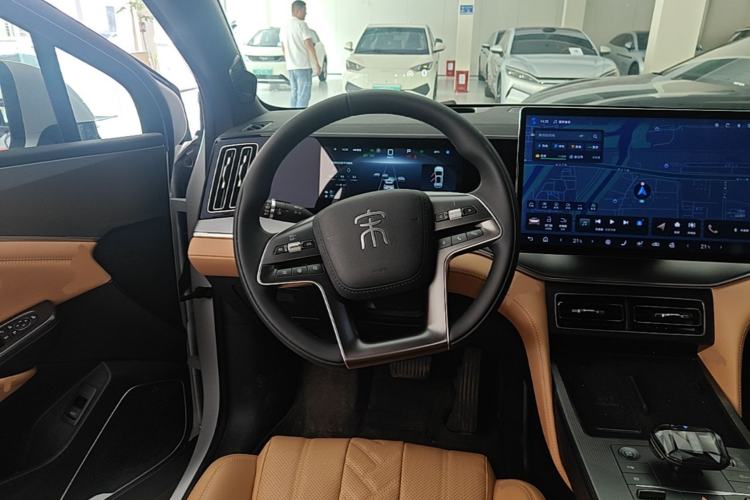 Used BYD Song L DM-i 2024 160 km Excellence Version Steering Wheel