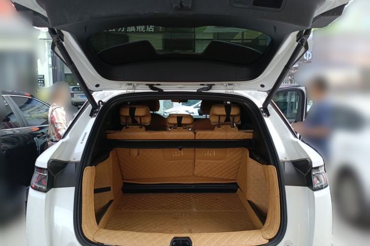 Used BYD Song L DM-i 2024 112 km Beyond Edition Trunk