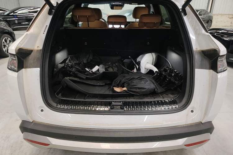 Used BYD Song L DM-i 2024 160km Beyond Edition Trunk