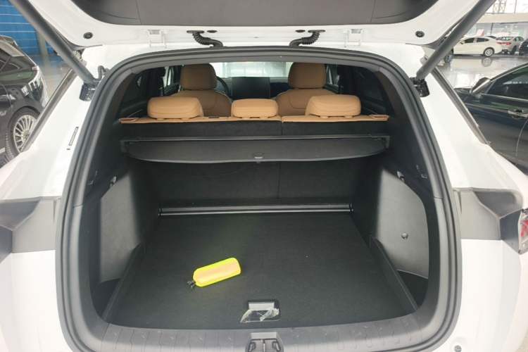 Used BYD Song L DM-i 2024 160km Beyond Edition Trunk