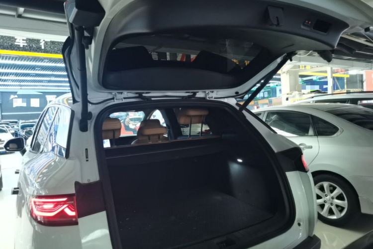 Used BYD Song L DM-i 2024 112 km Beyond Edition Trunk