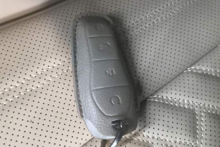 Used BYD Song L DM-i 2024 160 km Excellence Version Vehicle Key