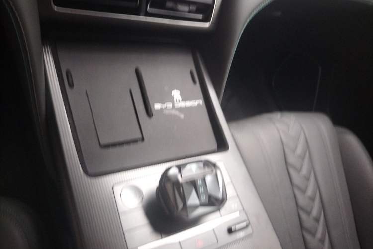 Used BYD Song L DM-i 2024 160 km Excellence Version Vehicle Key