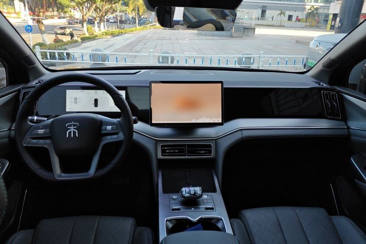 Used BYD Song L DM-i 2025 Intelligent Driving Version 112 km Leading Trim Center Console