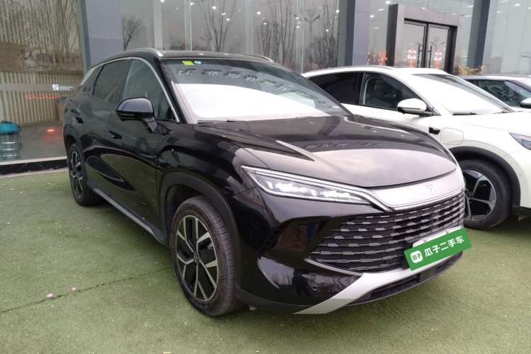 Used BYD Song L DM-i 2025 Intelligent Driving Version 160 km Beyond-Range Type Front Right 45 Deg