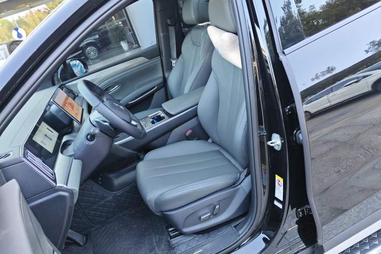 Used BYD Song L DM-i 2025 Intelligent Driving Version 112 km Leading Trim Left Front Seat