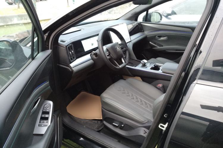 Used BYD Song L DM-i 2025 Intelligent Driving Version 160 km Beyond-Range Type Left Front Seat