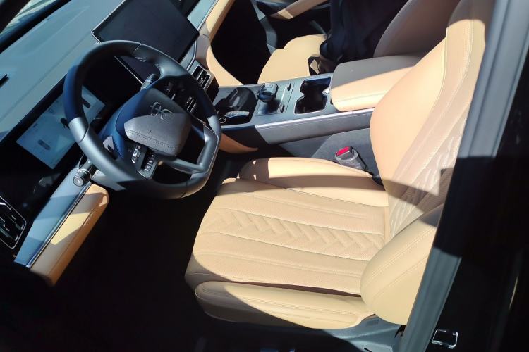 Used BYD Song L DM-i 2025 Intelligent Driving Version 160 km Beyond-Range Type Left Front Seat