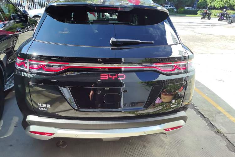 Used BYD Song L DM-i 2025 Intelligent Driving Version 160 km Beyond-Range Type Rear