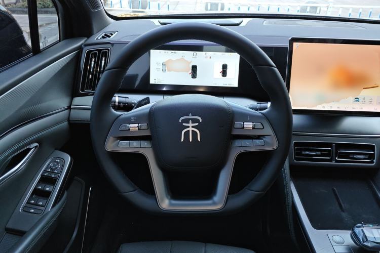 Used BYD Song L DM-i 2025 Intelligent Driving Version 112 km Leading Trim Steering Wheel