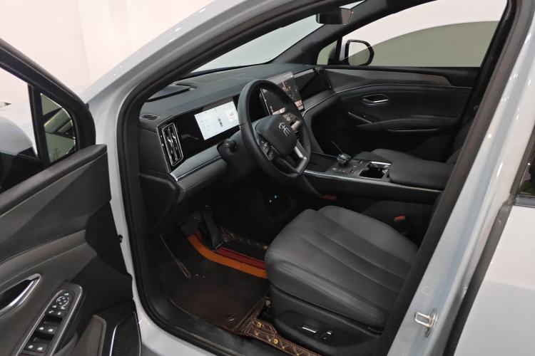 Used BYD Song L DM-i 2025 Intelligent Driving Version 112 km Leading Trim Driver Seat