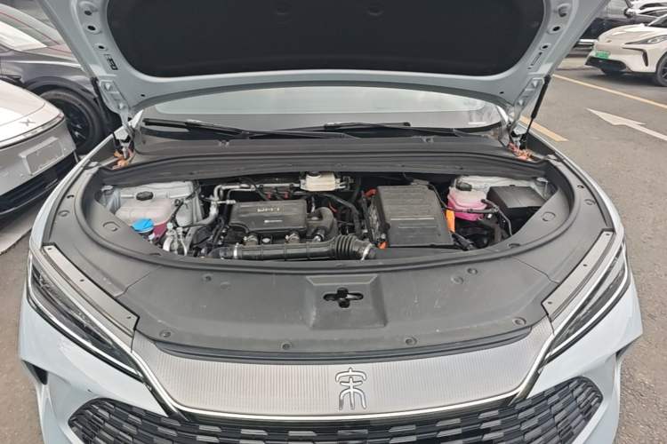 Used BYD Song L DM-i 2025 Intelligent Driving Version 160 km Excellence Edition Engine Bay