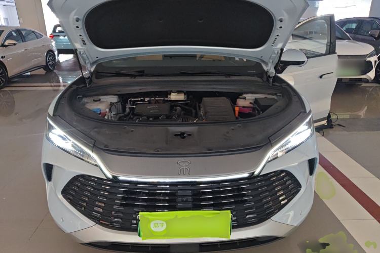 Used BYD Song L DM-i 2025 Intelligent Driving Version 160 km Beyond-Range Type Engine Bay
