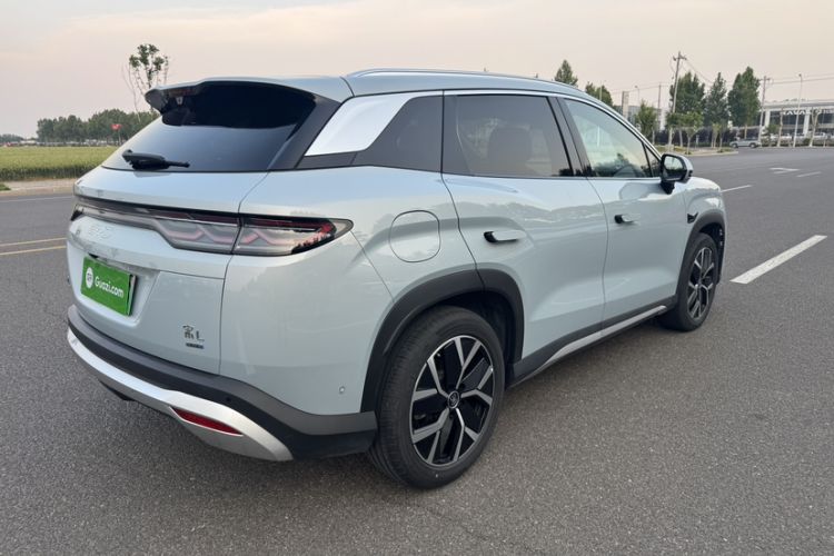 Used BYD Song L DM-i 2025 Intelligent Driving Version 160 km Beyond-Range Type Exterior 2