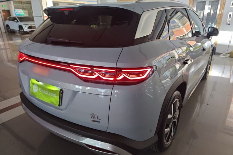Used BYD Song L DM-i 2025 Intelligent Driving Version 160 km Beyond-Range Type Exterior 3