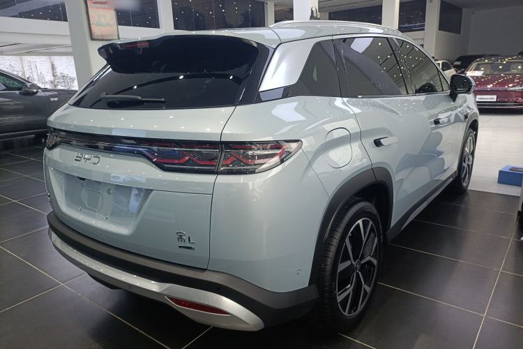 Used BYD Song L DM-i 2025 Intelligent Driving Version 160 km Beyond-Range Type Exterior 5
