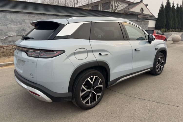 Used BYD Song L DM-i 2025 Intelligent Driving Version 160 km Beyond-Range Type Exterior 7
