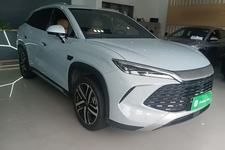 Used BYD Song L DM-i 2025 Intelligent Driving Version 112 km Beyond-Range Type Front Right 45 Deg