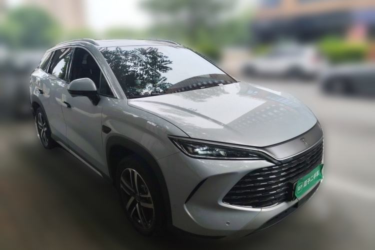 Used BYD Song L DM-i 2025 Intelligent Driving Version 112 km Beyond-Range Type Front Right 45 Deg