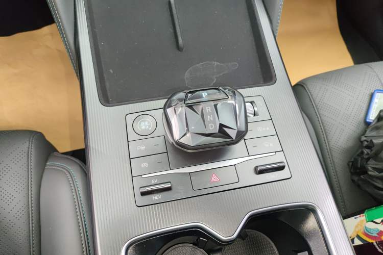 Used BYD Song L DM-i 2025 Intelligent Driving Version 112 km Leading Trim Gear Lever