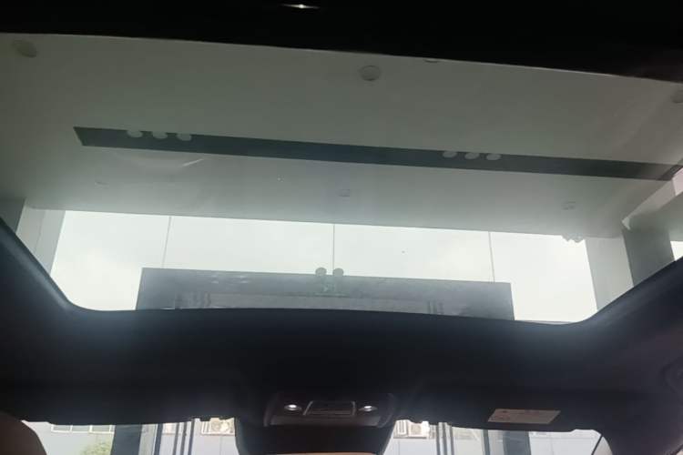 Used BYD Song L DM-i 2025 Intelligent Driving Version 112 km Beyond-Range Type Headliner