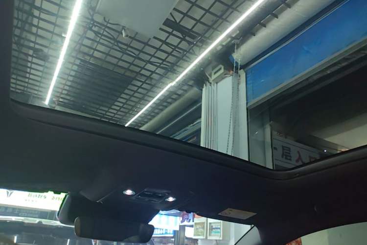 Used BYD Song L DM-i 2025 Intelligent Driving Version 160 km Beyond-Range Type Headliner