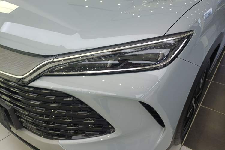 Used BYD Song L DM-i 2025 Intelligent Driving Version 160 km Beyond-Range Type Left Front Headlight