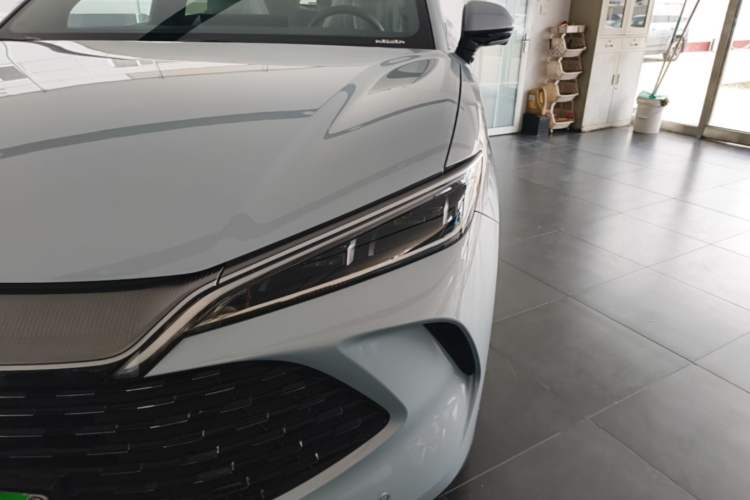 Used BYD Song L DM-i 2025 Intelligent Driving Version 112 km Beyond-Range Type Left Front Headlight