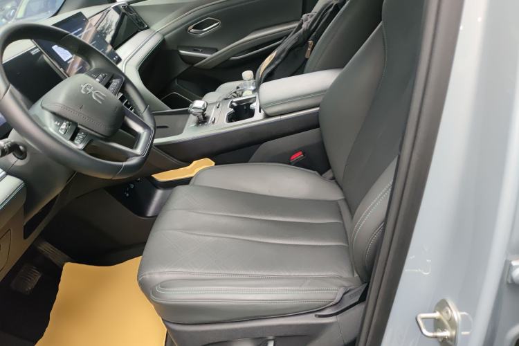 Used BYD Song L DM-i 2025 Intelligent Driving Version 112 km Leading Trim Left Front Seat
