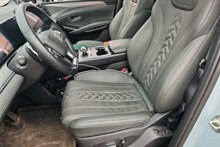 Used BYD Song L DM-i 2025 Intelligent Driving Version 112 km Beyond-Range Type Left Front Seat