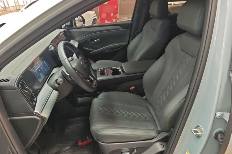 Used BYD Song L DM-i 2025 Intelligent Driving Version 160 km Beyond-Range Type Left Front Seat