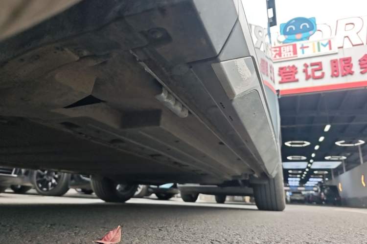 Used BYD Song L DM-i 2025 Intelligent Driving Version 160 km Excellence Edition Left Side Sill