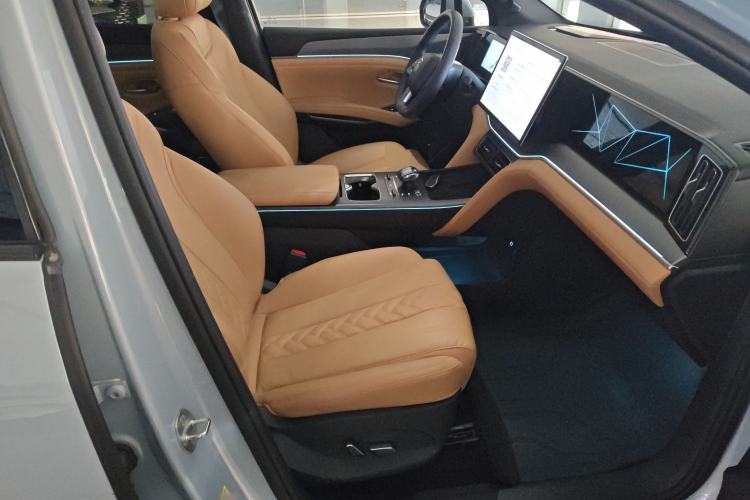 Used BYD Song L DM-i 2025 Intelligent Driving Version 160 km Beyond-Range Type Right Front Seat