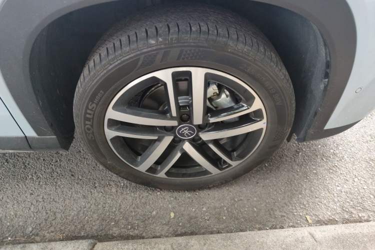 Used BYD Song L DM-i 2025 Intelligent Driving Version 112 km Beyond-Range Type Right Front Wheel Hub