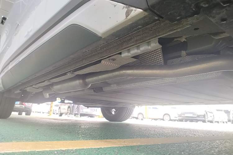 Used BYD Song L DM-i 2025 Intelligent Driving Version 160 km Beyond-Range Type Right Side Sill