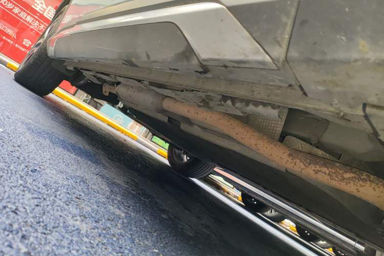 Used BYD Song L DM-i 2025 Intelligent Driving Version 112 km Leading Trim Right Side Sill