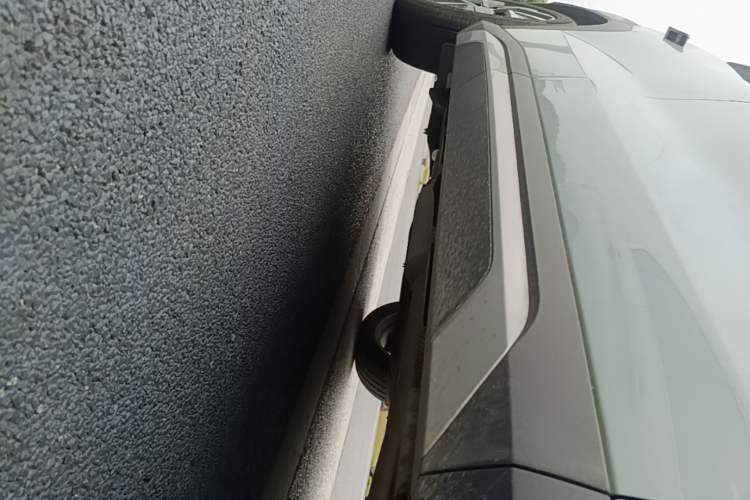 Used BYD Song L DM-i 2025 Intelligent Driving Version 160 km Beyond-Range Type Right Side Sill
