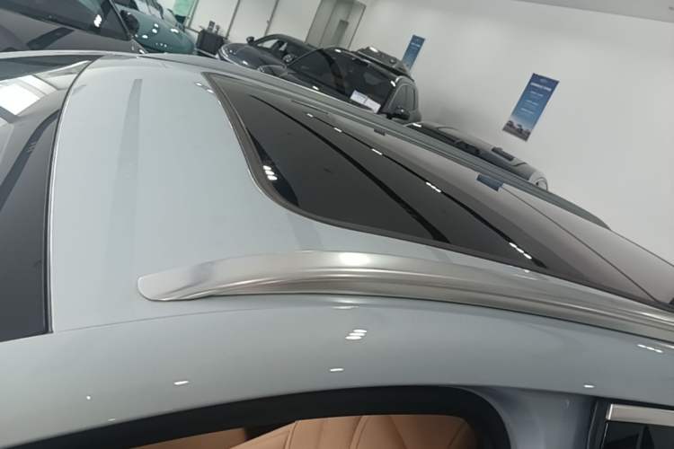 Used BYD Song L DM-i 2025 Intelligent Driving Version 112 km Beyond-Range Type Roof