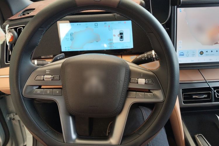 Used BYD Song L DM-i 2025 Intelligent Driving Version 112 km Leading Trim Steering Wheel