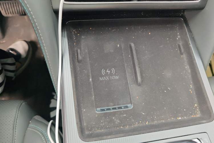 Used BYD Song L DM-i 2025 Intelligent Driving Version 112 km Beyond-Range Type Vehicle Key