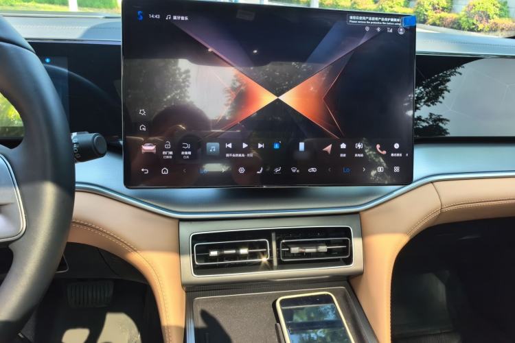 Used BYD Song L DM-i 2025 Intelligent Driving Version 160 km Beyond-Range Type Audio And AC Panel