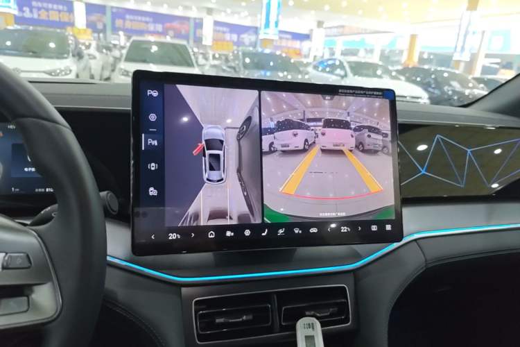 Used BYD Song L DM-i 2025 Intelligent Driving Version 160 km Beyond-Range Type Audio And AC Panel