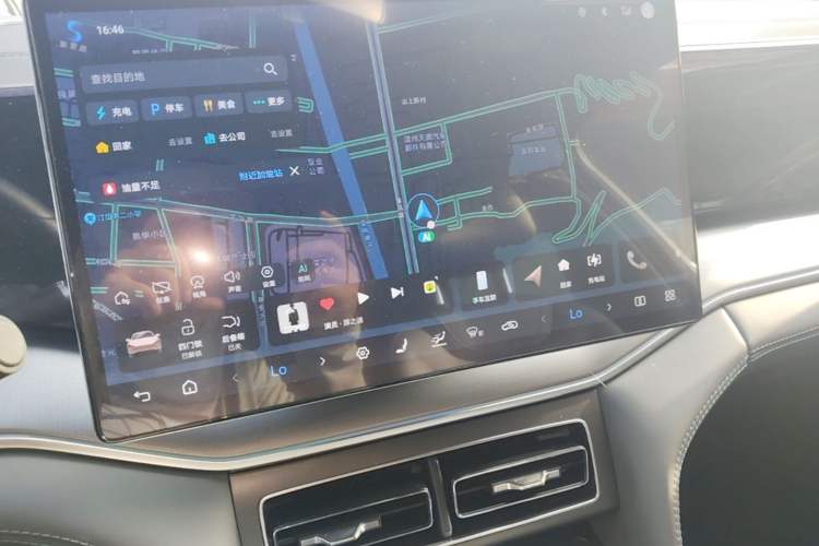 Used BYD Song L DM-i 2025 Intelligent Driving Version 112 km Beyond-Range Type Audio And AC Panel