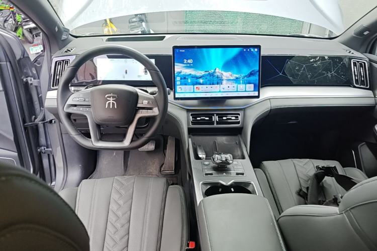 Used BYD Song L DM-i 2025 Intelligent Driving Version 160 km Excellence Edition Center Console
