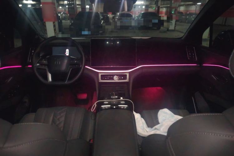 Used BYD Song L DM-i 2025 Intelligent Driving Version 112 km Leading Trim Center Console