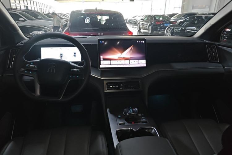 Used BYD Song L DM-i 2025 Intelligent Driving Version 112 km Leading Trim Center Console