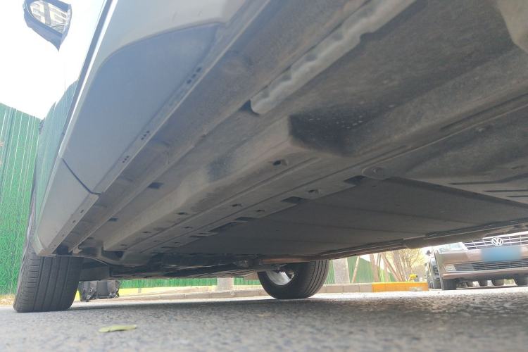 Used BYD Song L DM-i 2025 Intelligent Driving Version 112 km Beyond-Range Type Chassis Rear Left