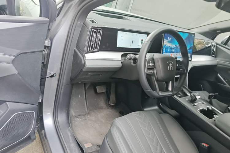 Used BYD Song L DM-i 2025 Intelligent Driving Version 160 km Excellence Edition Driver Seat